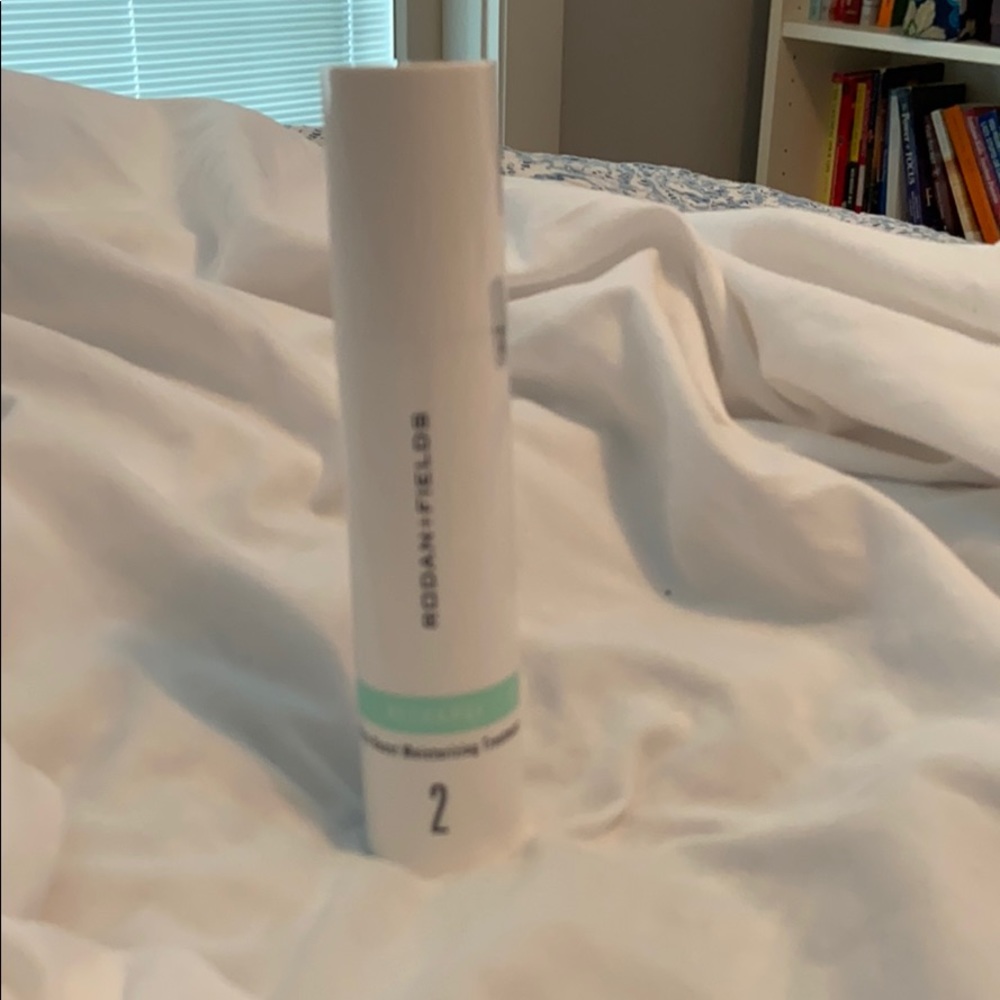Rodin + Fields recharge ultra moisturizing treatm.